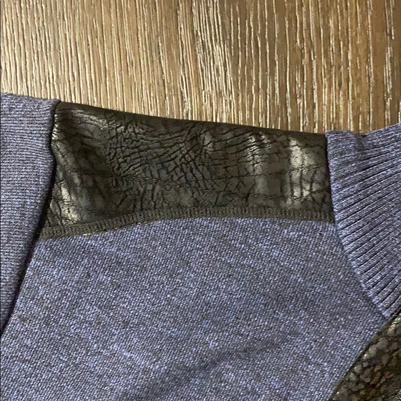 Sleek, Modern Men’s Multi Use Sweater - Picture 2 of 3